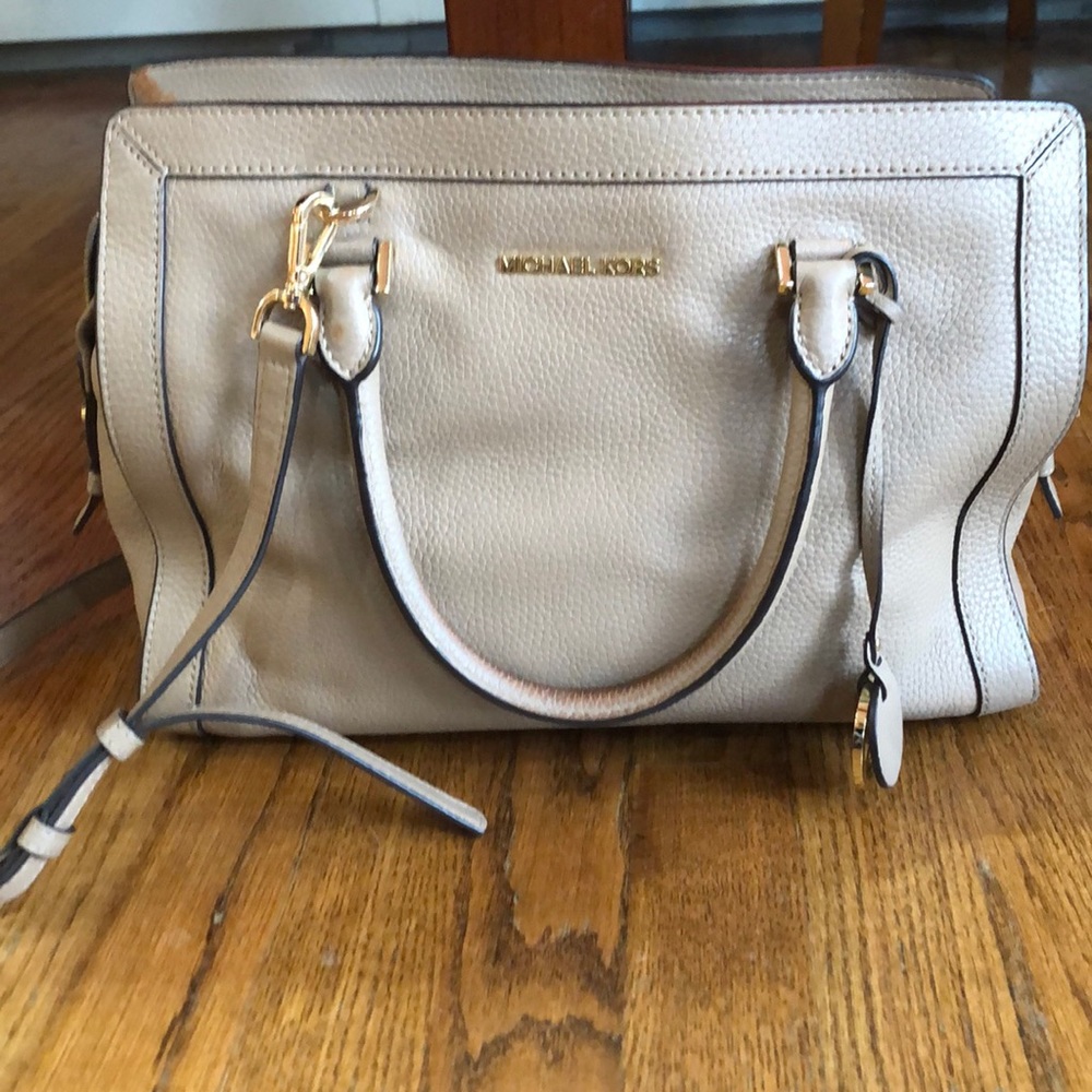 Michael Kors tote
